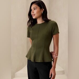 Banana Republic SCUBA SEAMED TOP